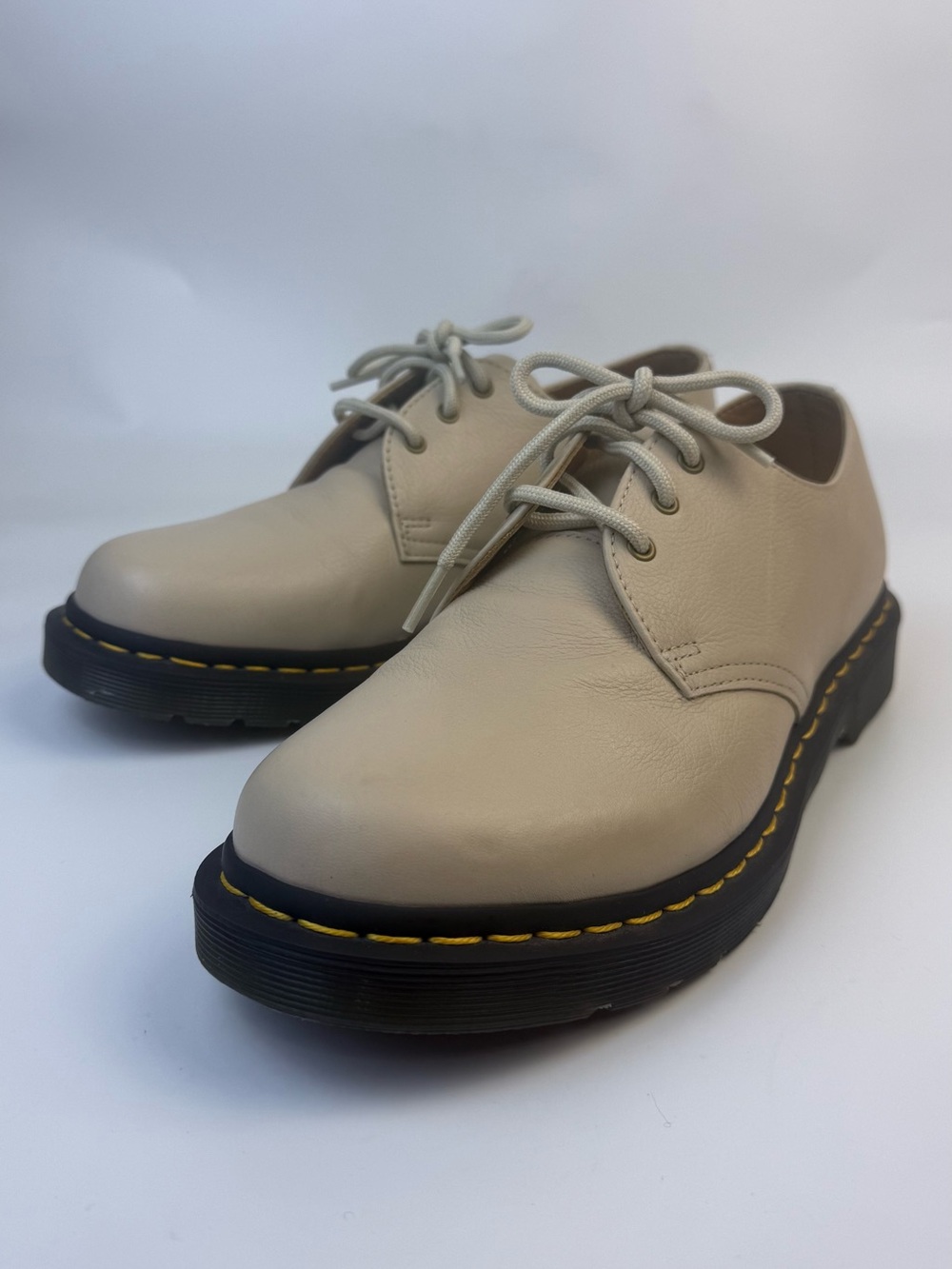 Dr. Martens • 1461 Women’s Virginia Leather Oxford Shoes